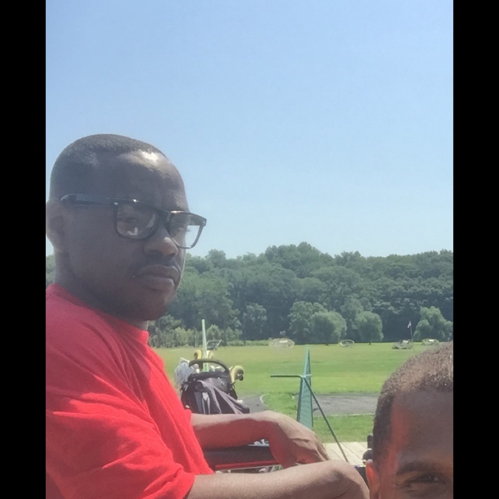 Meet your Posher, Troy